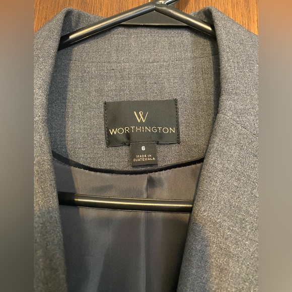 Size 6 business casual blazer - Picture 1 of 5